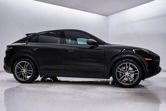 Photo of 2021 Black Porsche Cayenne