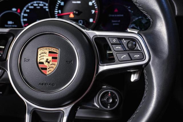 Photo of 2021 Black Porsche Cayenne