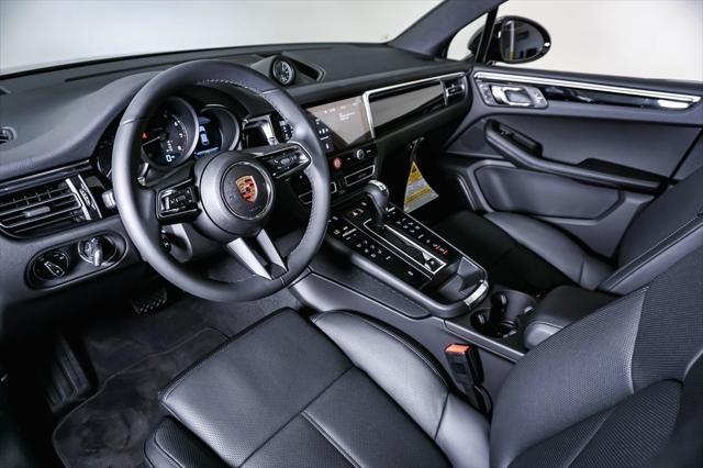 Photo of 2024 Black Porsche Macan