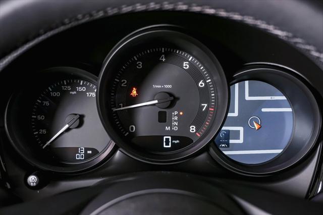 Photo of 2024 Black Porsche Macan