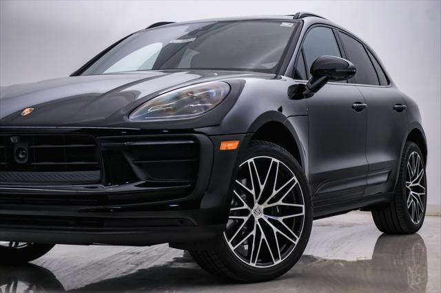 Photo of 2024 Black Porsche Macan