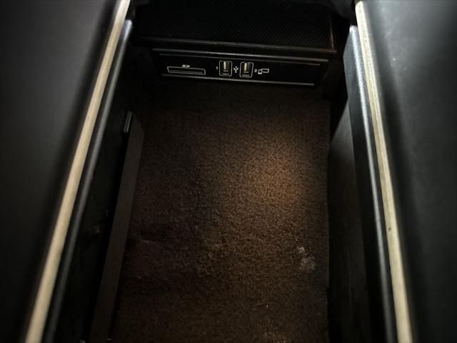 Photo of 2018 Black Mercedes-Benz C-Class