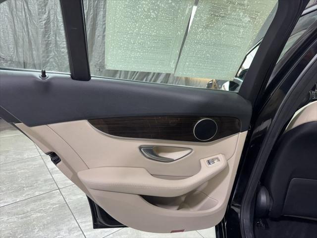 Photo of 2018 Black Mercedes-Benz C-Class