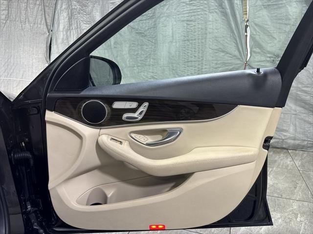 Photo of 2018 Black Mercedes-Benz C-Class
