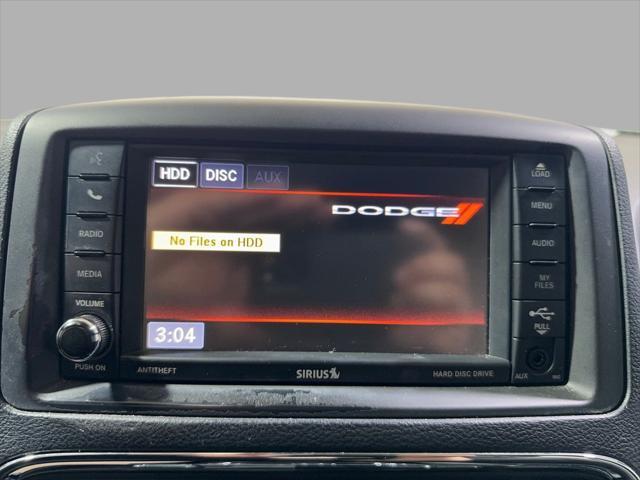 Photo of 2018 Granite Pearlcoat Dodge Grand Caravan