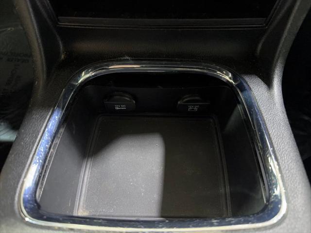 Photo of 2018 Granite Pearlcoat Dodge Grand Caravan