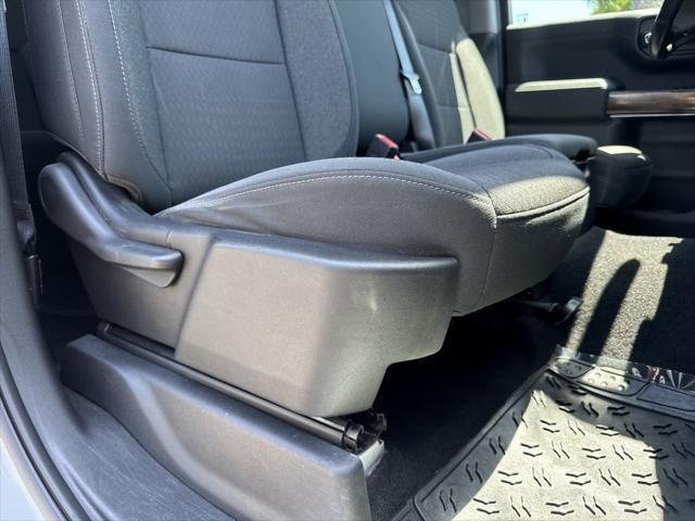 Photo of 2020 Iridescent Pearl Tricoat Chevrolet Silverado 1500