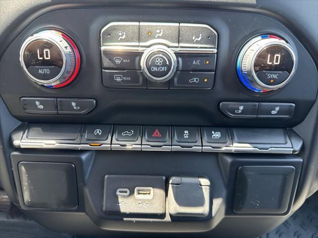 Photo of 2020 Iridescent Pearl Tricoat Chevrolet Silverado 1500