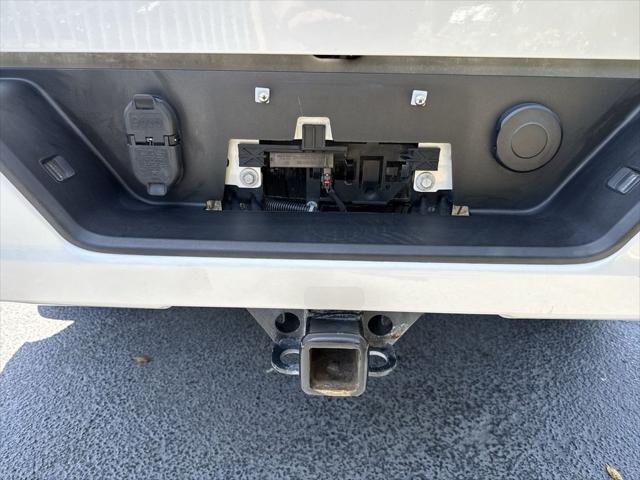 Photo of 2020 Iridescent Pearl Tricoat Chevrolet Silverado 1500