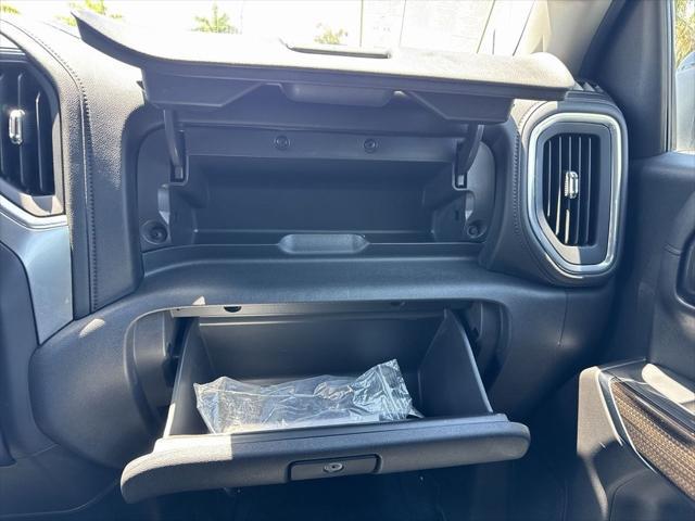 Photo of 2020 Iridescent Pearl Tricoat Chevrolet Silverado 1500