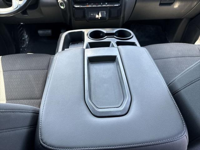 Photo of 2020 Iridescent Pearl Tricoat Chevrolet Silverado 1500
