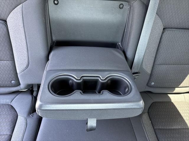 Photo of 2020 Iridescent Pearl Tricoat Chevrolet Silverado 1500