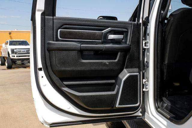 Photo of 2022 White RAM 2500