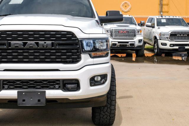 Photo of 2022 White RAM 2500
