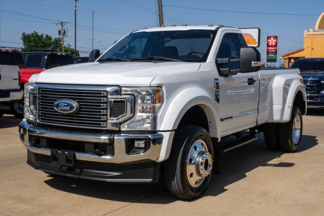 Photo of 2022 White Ford F-450