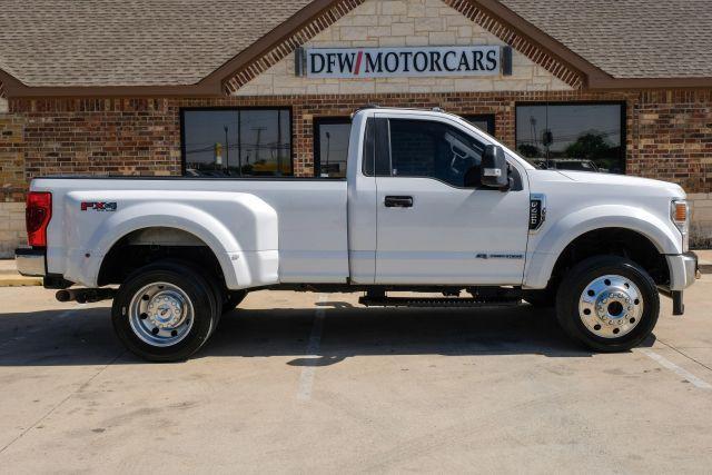 Photo of 2022 White Ford F-450