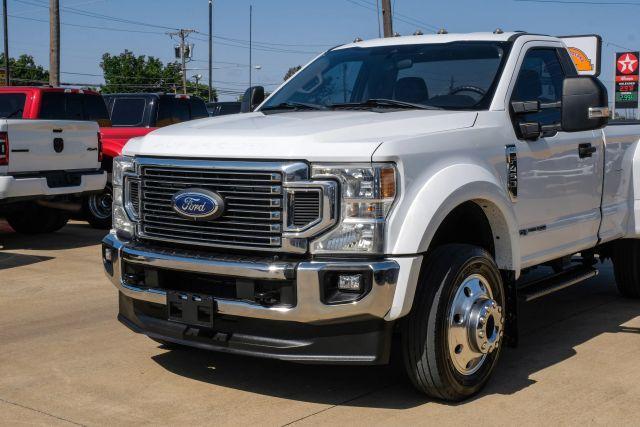 Photo of 2022 White Ford F-450