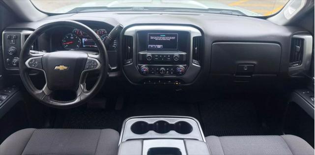 Photo of 2017 Silver Ice Metallic Chevrolet Silverado 1500