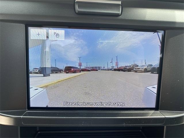 Photo of 2025 Oxford White Ford F-250