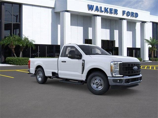 Photo of 2025 Oxford White Ford F-250