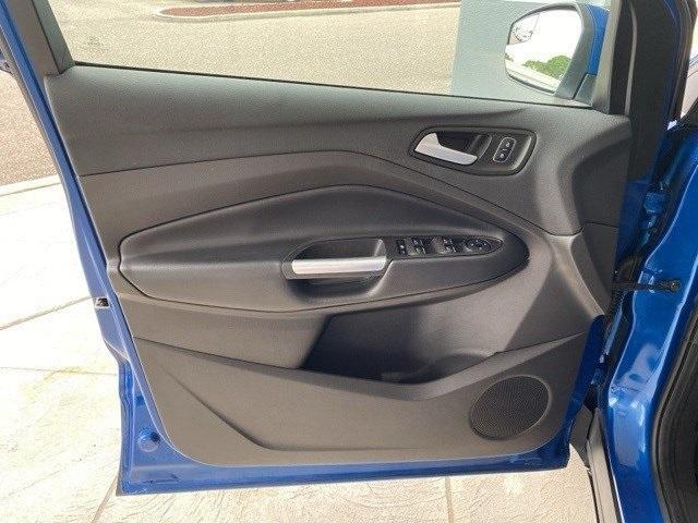 Photo of 2019 Lightning Blue Ford Escape