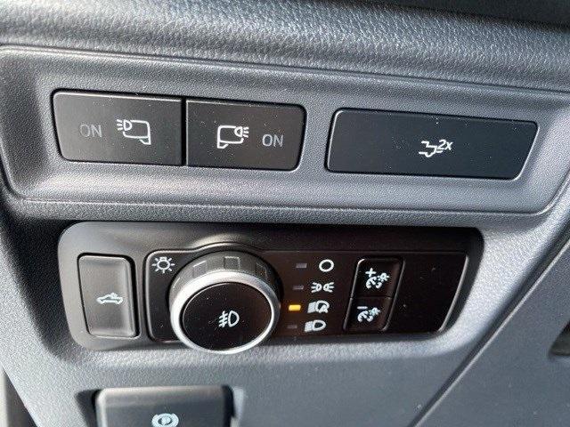 Photo of 2023 Oxford White Ford F-150