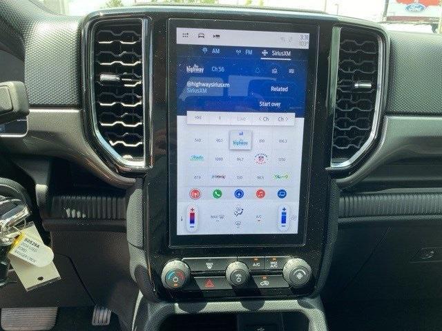 Photo of 2024 Carbonized Gray Metallic Ford Ranger