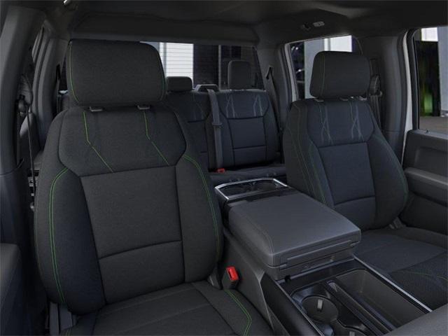 Photo of 2025 Oxford White Ford F-150