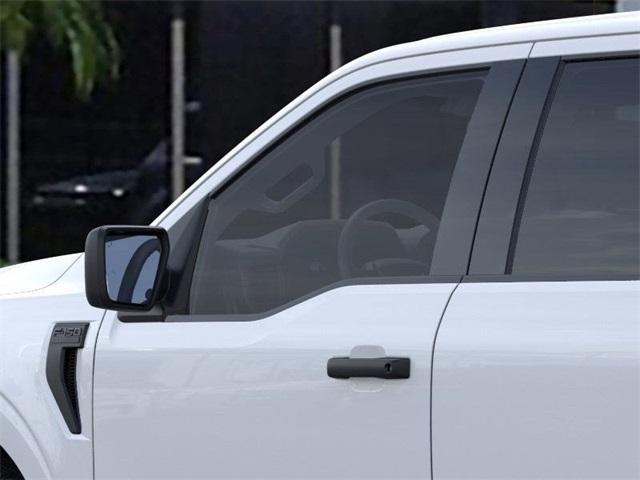 Photo of 2025 Oxford White Ford F-150