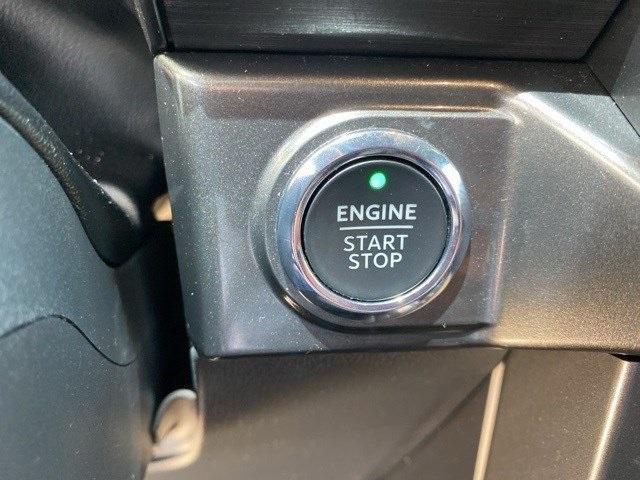 Photo of 2023 Iconic Silver Metallic Ford F-150