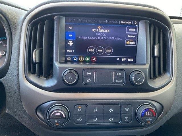 Photo of 2019 Summit White Chevrolet Colorado