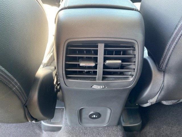 Photo of 2024 Iconic Silver Metallic Ford Escape