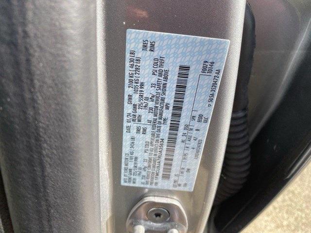 Photo of 2024 Iconic Silver Metallic Ford Escape