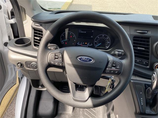 Photo of 2025 Oxford White Ford Transit-350