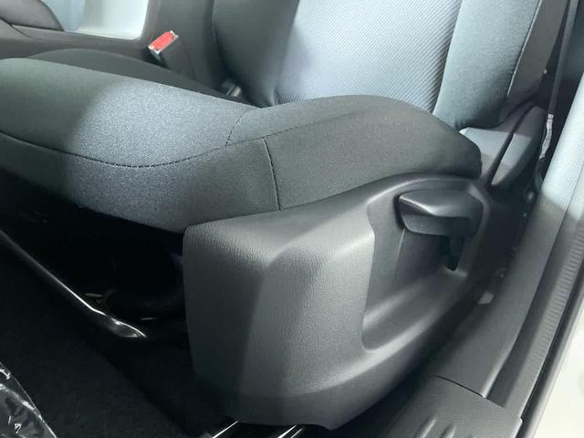 Photo of 2025 Rhodium White Metallic Mazda CX-5