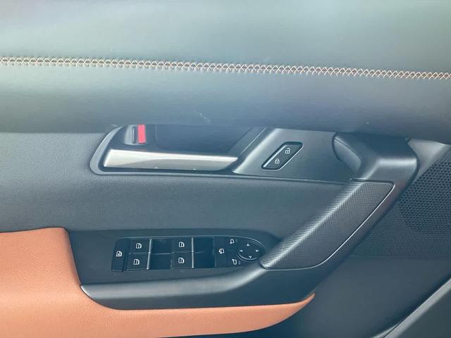 Photo of 2025 Polymetal Gray Metallic Mazda CX-50