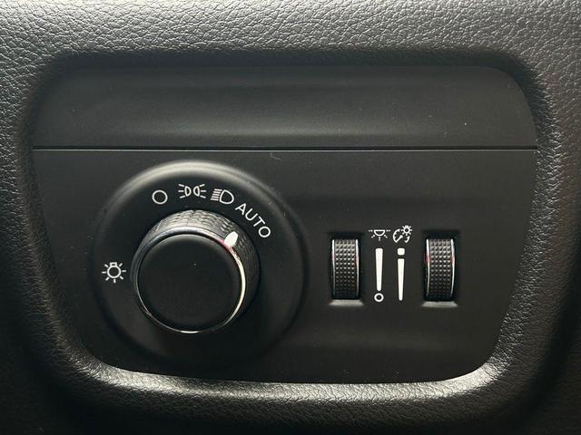 Photo of 2022 Velvet Red Pearlcoat Jeep Grand Cherokee L