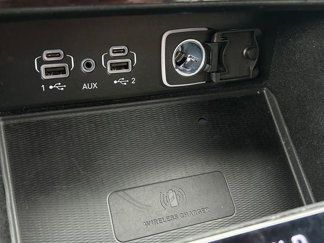 Photo of 2022 Velvet Red Pearlcoat Jeep Grand Cherokee L