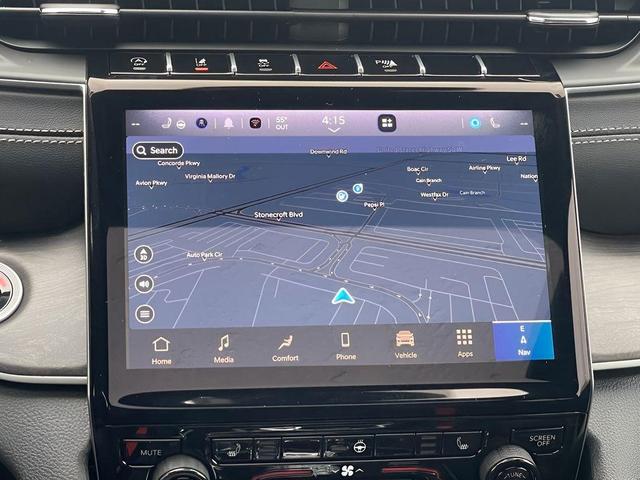 Photo of 2025 Silver Zynith Jeep Grand Cherokee L