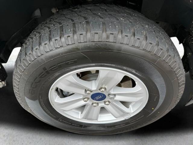 Photo of 2021 Oxford White Ford F-150