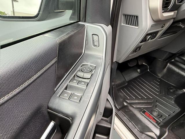 Photo of 2021 Oxford White Ford F-150