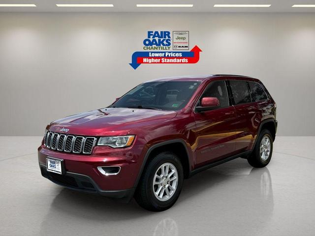 Photo of 2018 Velvet Red Pearlcoat Jeep Grand Cherokee
