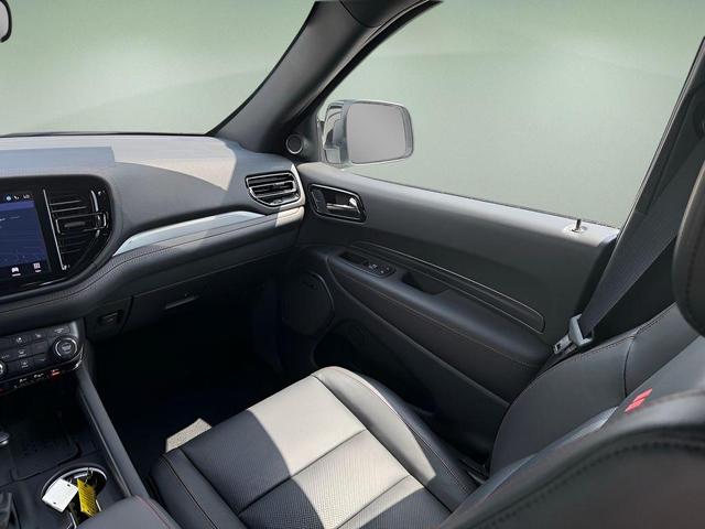 Photo of 2025 White Knuckle Clearcoat Dodge Durango