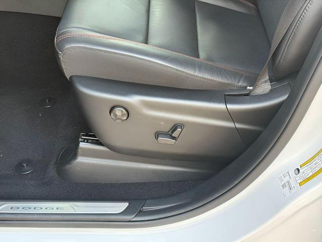 Photo of 2025 White Knuckle Clearcoat Dodge Durango