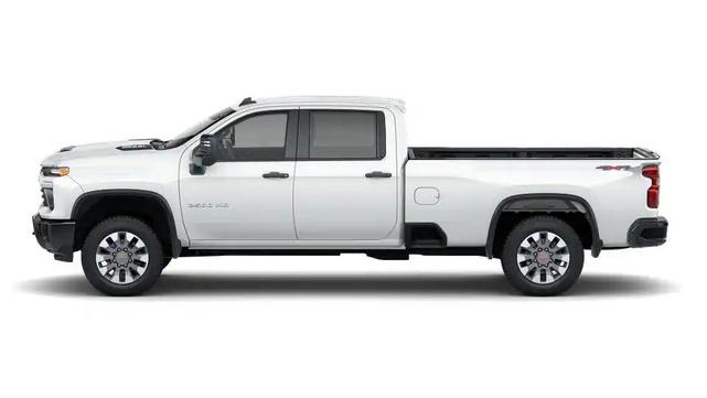 Photo of 2025 Summit White Chevrolet Silverado 2500