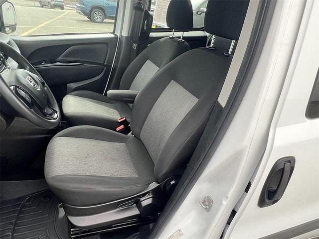 Photo of 2022 Bright White RAM ProMaster City
