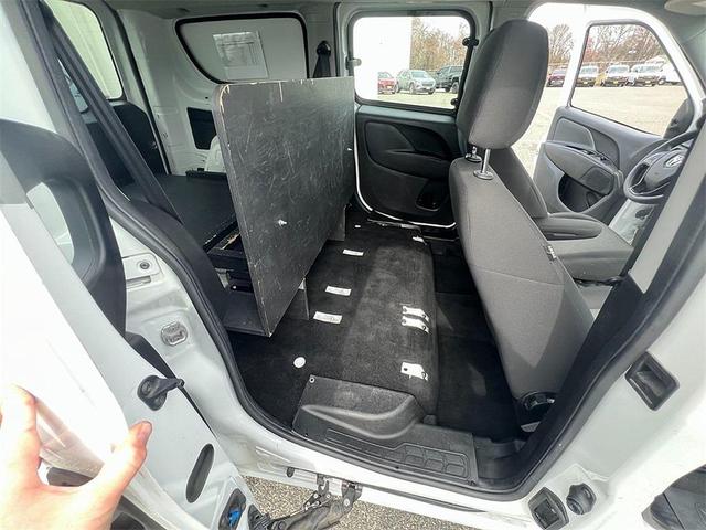 Photo of 2022 Bright White RAM ProMaster City