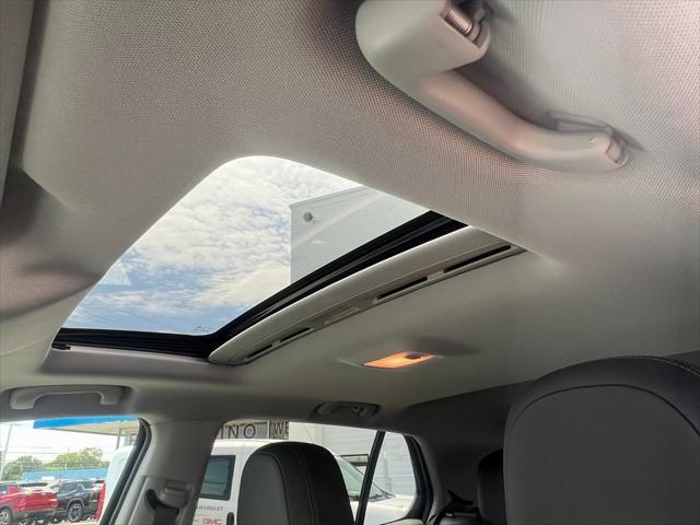 Photo of 2018 Mosaic Black Metallic Chevrolet Trax