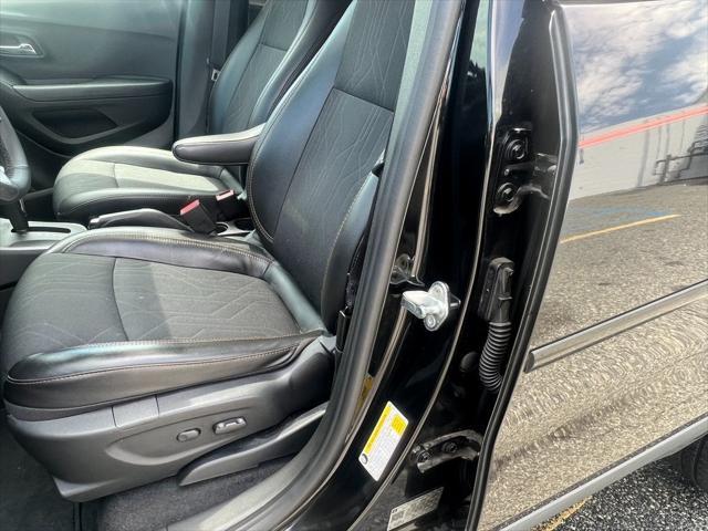 Photo of 2018 Mosaic Black Metallic Chevrolet Trax