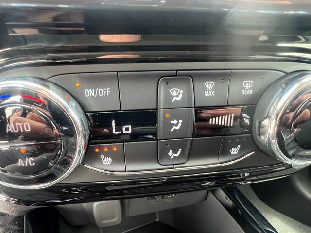 Photo of 2025 Mosaic Black Metallic Chevrolet Trax
